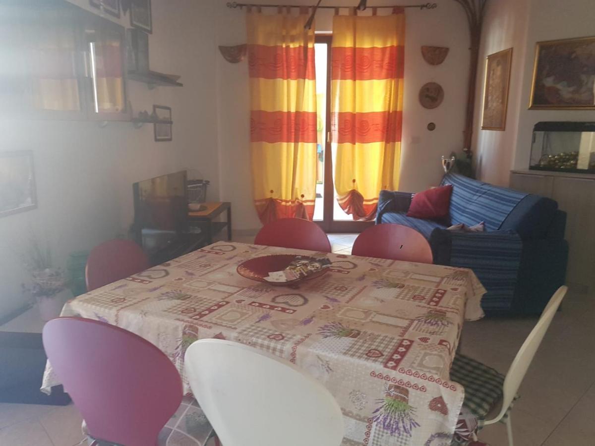 Alma House Apartment Porto Torres Luaran gambar