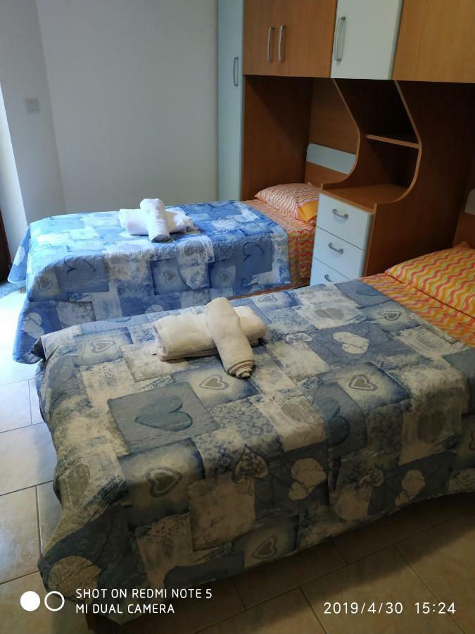 Alma House Apartment Porto Torres Luaran gambar