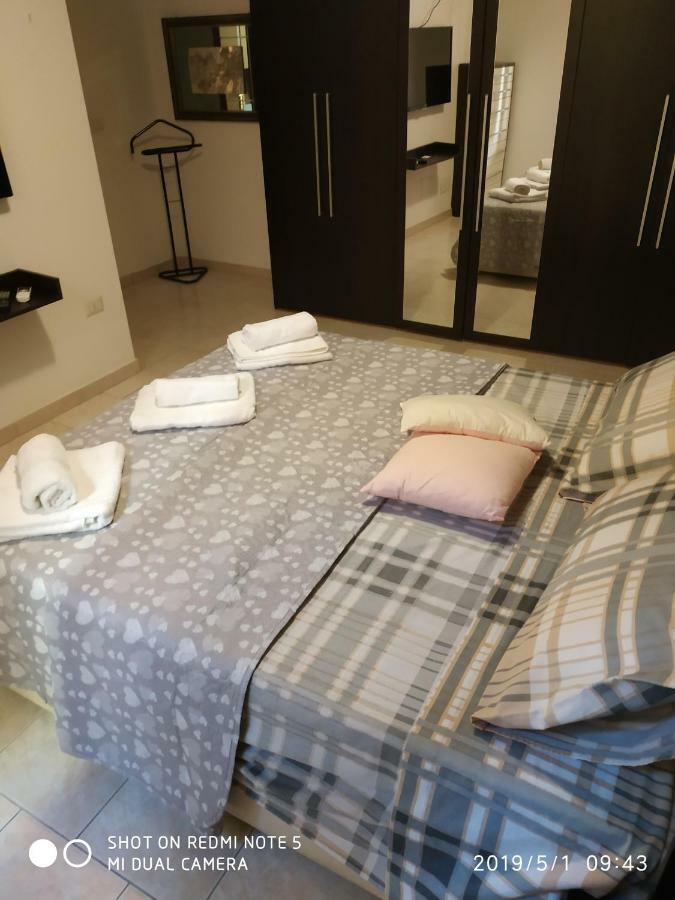 Alma House Apartment Porto Torres Luaran gambar